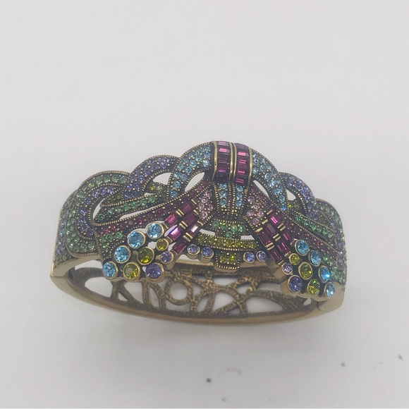 Heidi Daus Swarovski Crystal - Picture 3 of 4